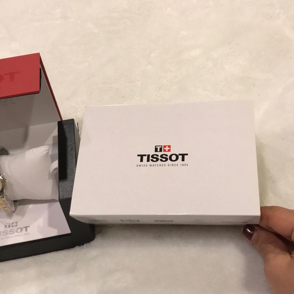 TISSOT WOMEN’S T-round mother of pearl watch, 25mm main image 5